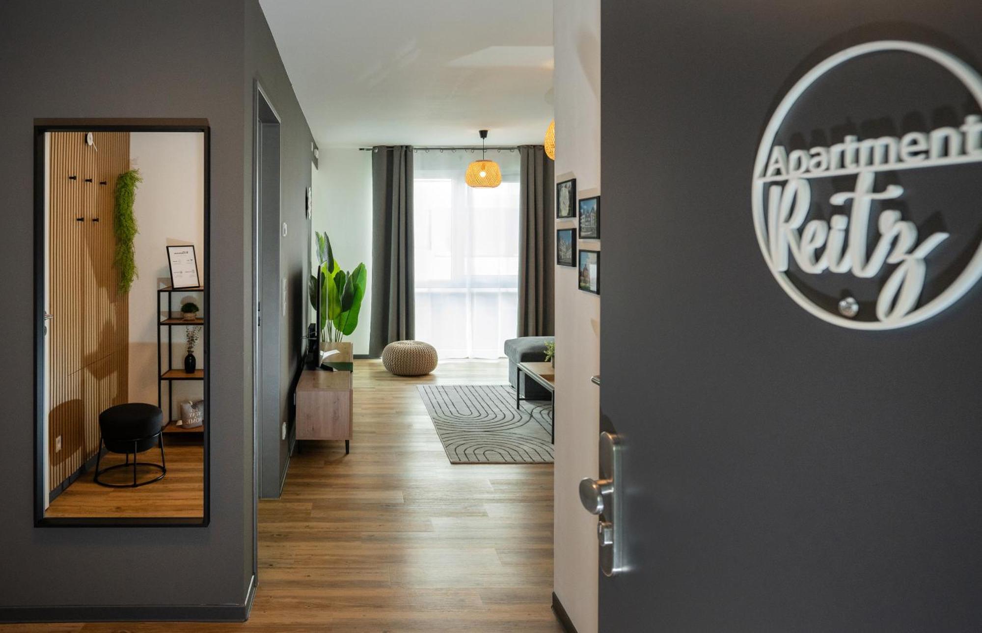 Reitz - Apartment I Zentrale Lage I Stellplatz I 55Qm I 2 Zimmer I Kueche I Bad I Terrasse Bad Hersfeld Exterior foto