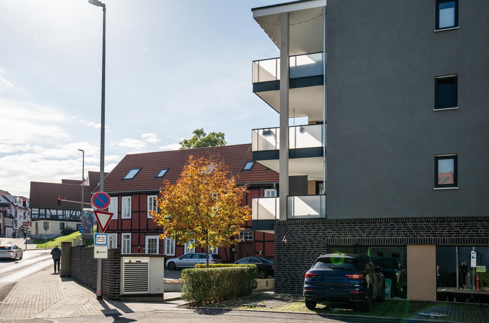 Reitz - Apartment I Zentrale Lage I Stellplatz I 55Qm I 2 Zimmer I Kueche I Bad I Terrasse Bad Hersfeld Exterior foto